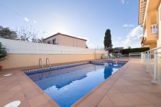 Casa en Roda de Barà - Villa Brisa